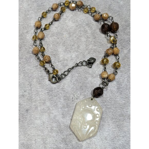Vintage Carved Quartz Pendant Necklace With Beaded Chain - Picture 10 of 10